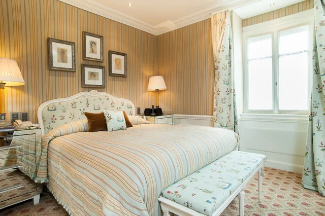 جناح جونيور بسرير كينج، Hotel D Angleterre Geneva 1/4