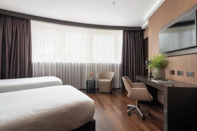 غرفة بريميوم بسرير فردي، Crowne Plaza Milan City 5/10