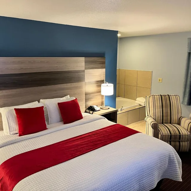 غرفة سوبيريور بسرير كينج، Garnett Hotel & RV Park 5/10