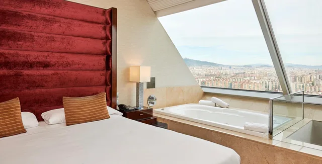 لوفت بانورامي بإطلالة، Hyatt Regency Barcelona Tower 8/10