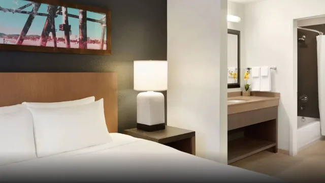 جناح بغرفتي نوم، Hyatt House Miami Airport 1/1