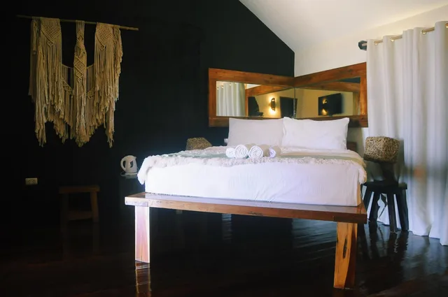 Family, Bluemango Rooms & Villas 4/10