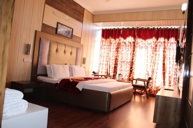 غرفة ديلوكس بغرفة نوم واحدة مفردة بسرير مزدوج، HOTEL PRESIDENT 4/10