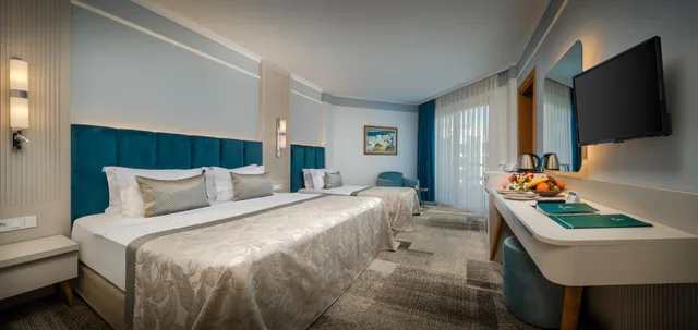غرفة بسرير مزدوج أو سريرين منفصلين بإطلالة على الحديقة، Pine Beach Hotel 9/10