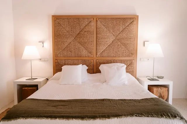 جناح جونيور بسرير كوين بشرفة، Romantik Hotel Cases de Son Barbassa 2/4