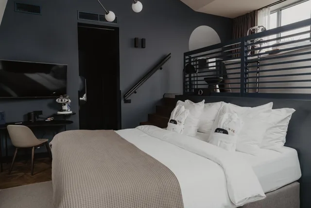 جناح، The Nox Hotel Utrecht 1/4