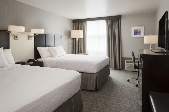 غرفة قياسية بسريرين كوين لذوي الإعاقة، Crowne Plaza Chicago Sw Burr Ridge 3/7
