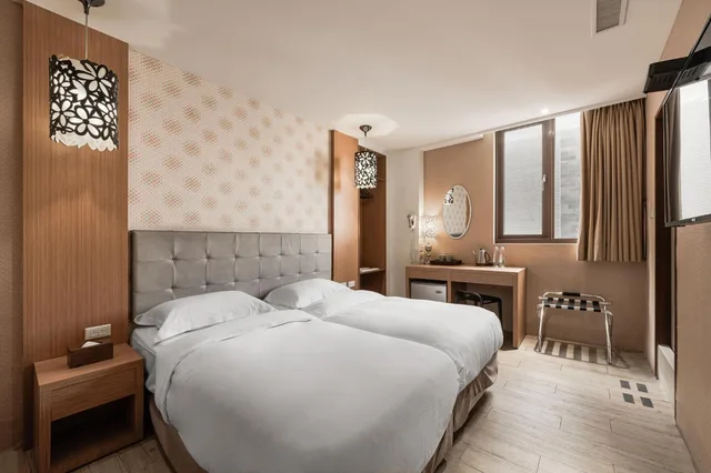 Twin Room, The Riverside Hotel Hengchun 2/6