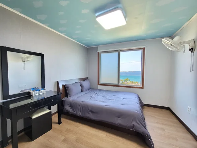 Jasmine, Queen Bed، The Haus 1/3