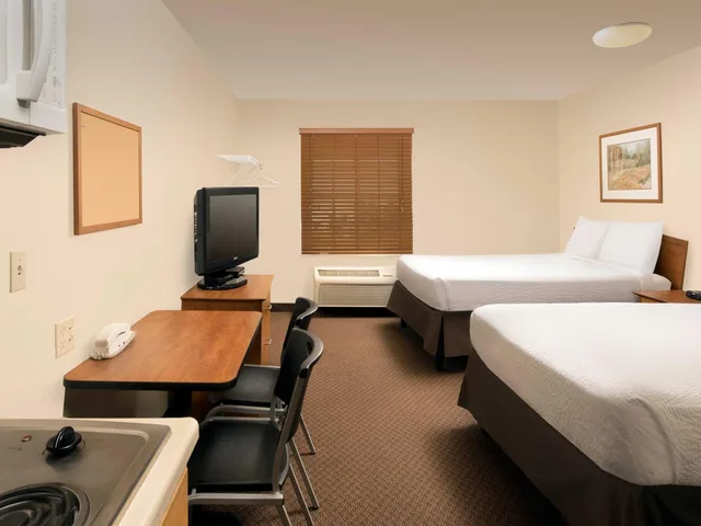 غرفة بسريرين مزدوجين، WoodSpring Suites Midland 2/6