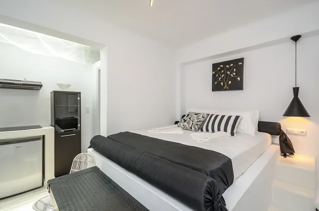 Junior, King Bed, No Terrace, Ground Floor، Naxos Center Houses 1/4