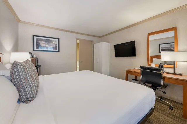 غرفة قياسية بسرير كينج لذوي الإعاقة، Surestay Plus Hotel By Best Western Mountain View 4/7