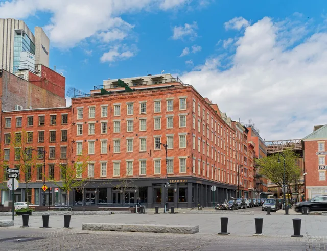 جناح، 33 Hotel, New York City, Seaport 1/1