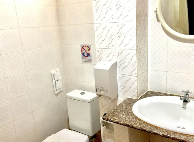 غرفة قياسية بسريرين منفصلين، Phunyanuch Hotel 4/4