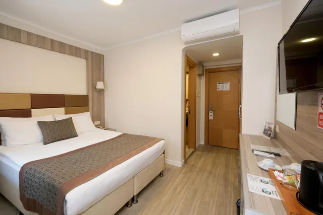 Room, Double Bed, Pera Arya Hotel 3/10