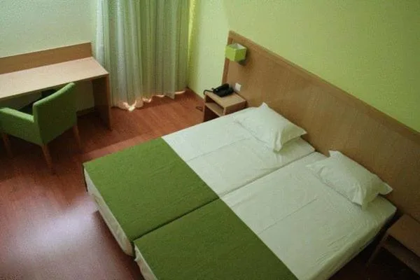 غرفة بسريرين منفصلين، Viseu Garden Hotel 3/4