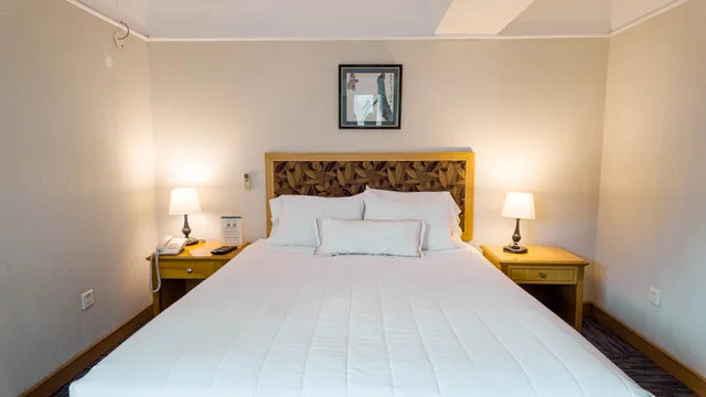 جناح، Miramar Hotel 1/5