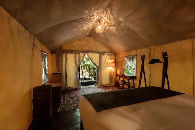 Jungle, King Bed، Our Habitas Tulum 3/7