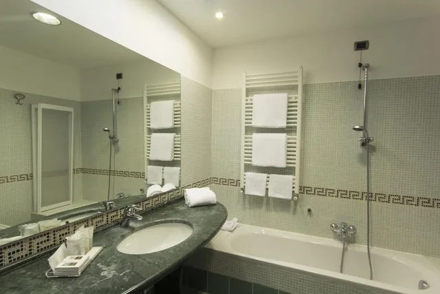 غرفة قياسية بسريرين منفصلين، Country Hotel Castelbarco 2/4