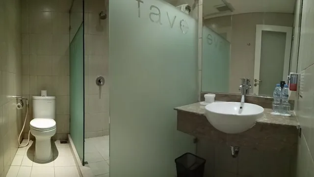 غرفة عائلية بسرير كينج وسرير بطابقين، favehotel Braga 5/5