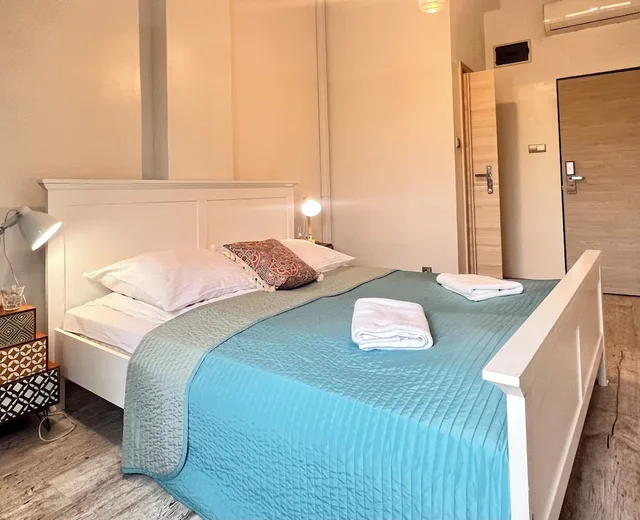 غرفة ديلوكس بسريرين منفصلين، Oki Doki Old Town Hostel 7/7