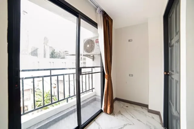 غرفة ديلوكس بسرير مزدوج، RoomQuest Sukhumvit36 BTS Thonglor (ex Ongkara Bangkok) 4/6