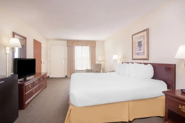 غرفة بسرير كوين للمدخنين، Days Inn by Wyndham Metter 2/3