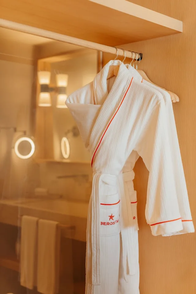 جناح بإطلالة على البحر مفردة بسرير كينج، JOIA ARUBA BY IBEROSTAR 3/4