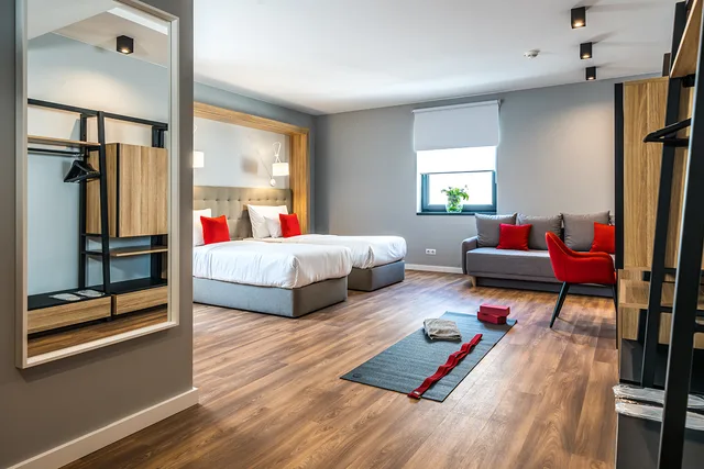 استوديو بسريرين، Up Hotel Budapest 2/5