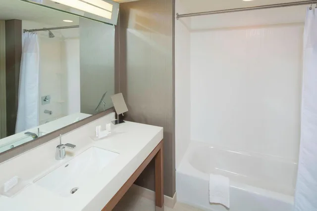 Studio, Multiple Beds, Accessible، Courtyard Dallas Midlothian At Midlothian Conference Center 3/5
