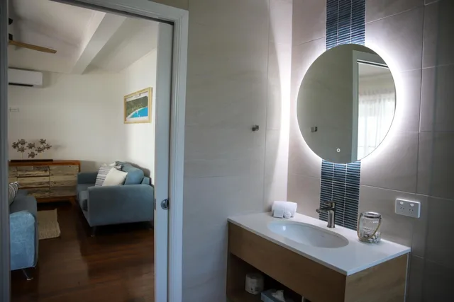 Deluxe, Villa, King Bed, Fitzroy Island Resort 6/6