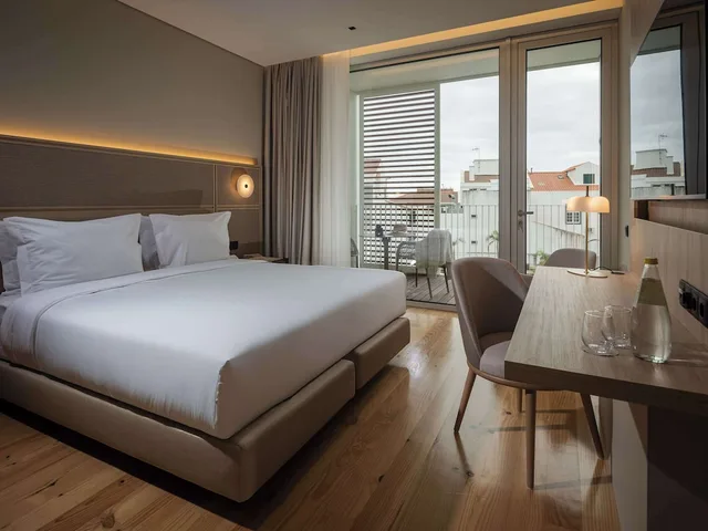 غرفة فاخرة بريفيليج بسرير كينج، Mercure Ponta Delgada Azores 2/10