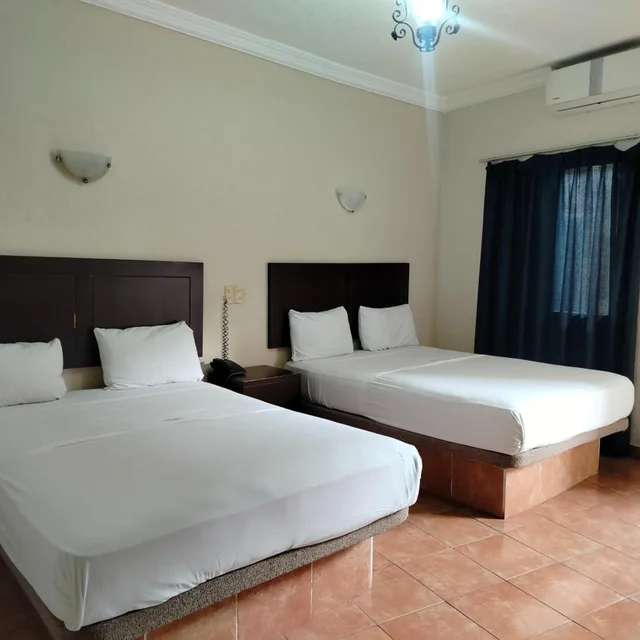 Standard, Triple, OYO Hotel Plaza Veracruz Centro Historico 4/10