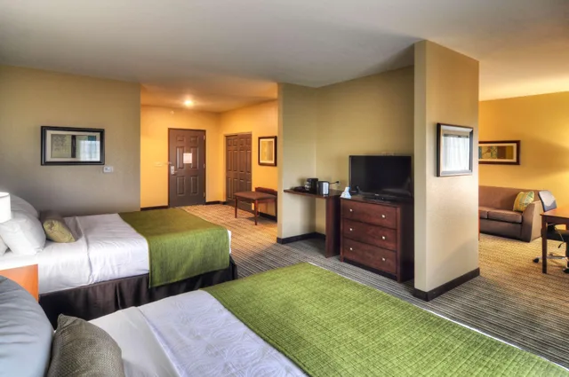 جناح، Best Western Plus Patterson Park Inn 4/6