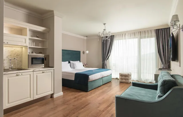 Studio, Land View, Balcony، Casa di Fiore SPA and Medical Hotel 3/8
