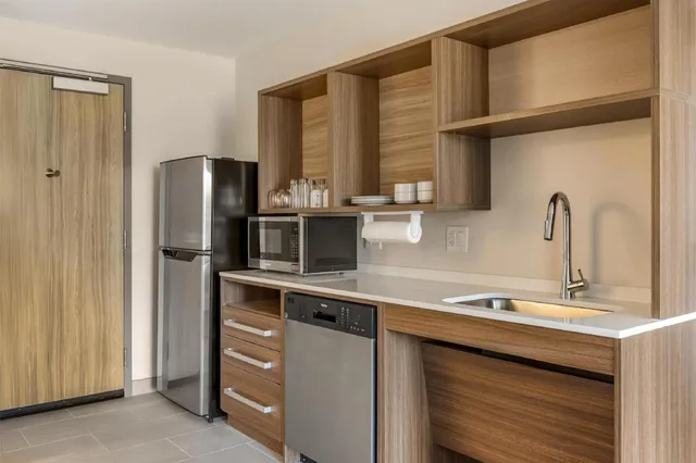 جناح بسريرين كوين مع أريكة لذوي الإعاقة، Home2 Suites by Hilton Bozeman Four Corners 7/8