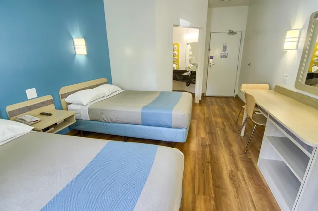 غرفة قياسية بسرير كوين، Motel6 Portsmouth, NH 7/10