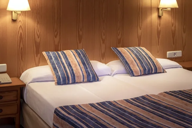 Standard, Double Bed, Pool View, Balcony, GHT Neptuno Venus & Spa 4/7