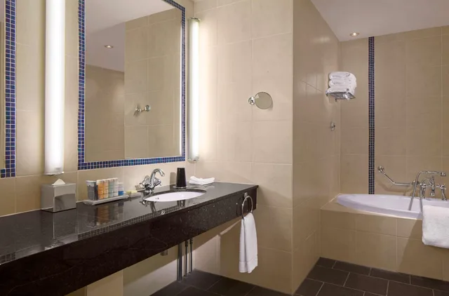 غرفة سوبيريور، voco Belfast, an IHG Hotel 3/3