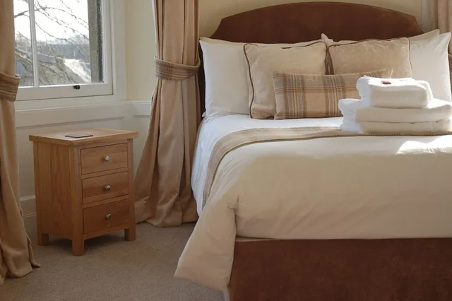 غرفة بسرير مزدوج بإطلالة على الحديقة، Lubnaig Guest House 5/6