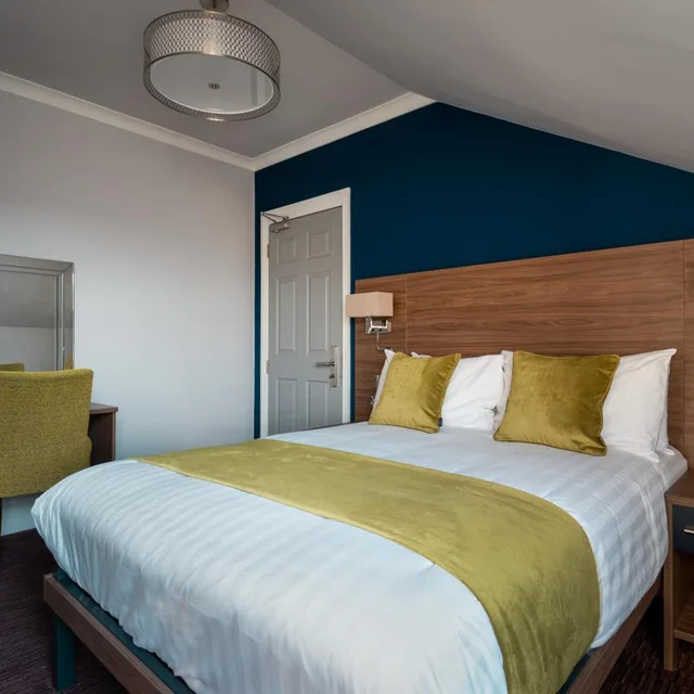 غرفة بسرير مزدوج بحمام خاص، St Andrews Hotel B B 6/10