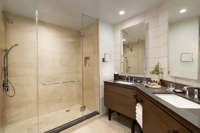 Premium, Deluxe, 2 Queen Beds, Pool View, Balcony or Patio، Fairmont Scottsdale Princess 6/7
