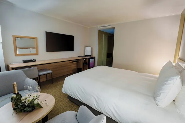 غرفة قياسية بسرير مزدوج، Interciti Hotel 7/9