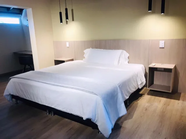 غرفة قياسية بسرير كينج، Hotel & Golf Isak 7/10