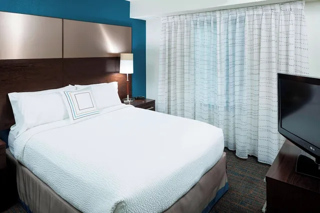 جناح بسرير كينج بغرفة نوم واحدة مع أريكة لذوي الإعاقة، Residence Inn By Marriott Denver Highlands Ranch 1/2