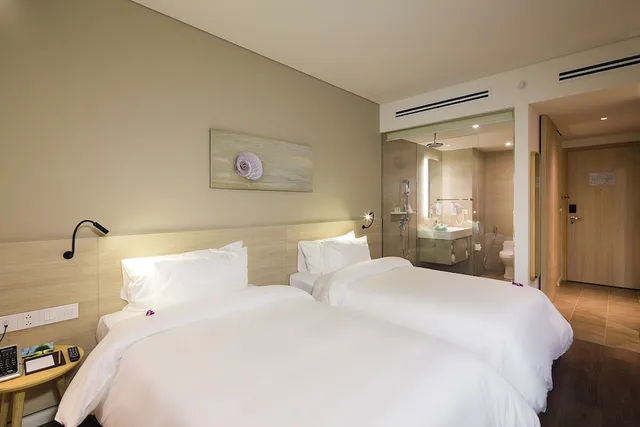 غرفة بريميير بسريرين منفصلين، Liberty Central Nha Trang 3/4