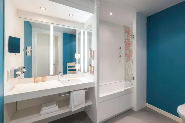 جناح بسرير كوين، Mercure Lyon Centre Chateau Perrache 7/8