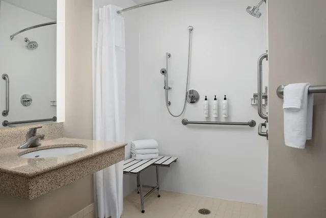 جناح بسريرين كوين مع سرير سحّاب إضافي لذوي الإعاقة، Springhill Suites By Marriott Portland Vancouver 5/8