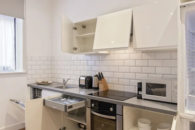 2 Bedrooms, Plus, Apartment, 2 King Beds, Sofa, Cove Minshull Street Piccadilly (ex. SACO Manchester - Piccadilly) 10/10