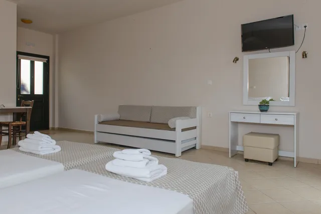 شقة عائلية بسرير مزدوج بإطلالة على الجبل مع أريكة، So Nice Hotel 8/10